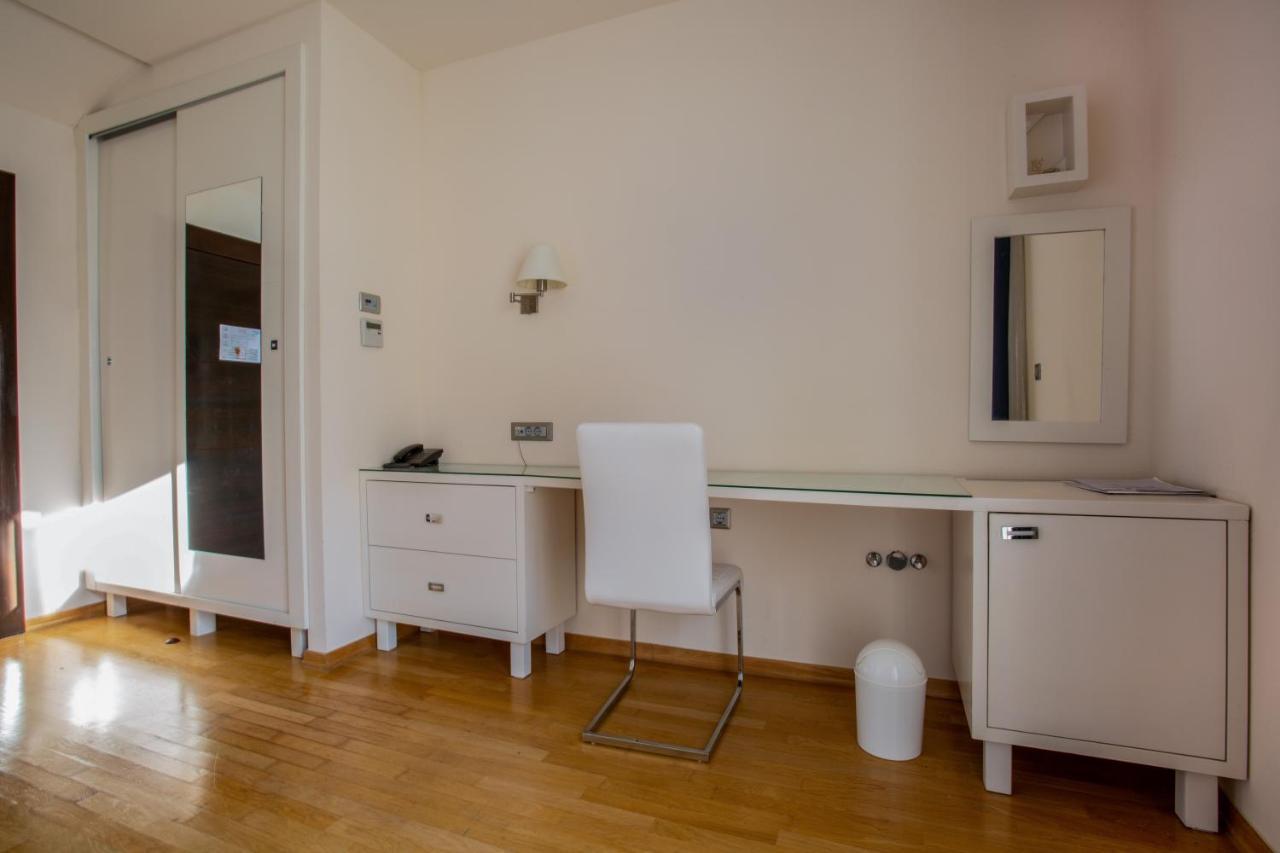 Hotel Pleter Міміце Екстер'єр фото