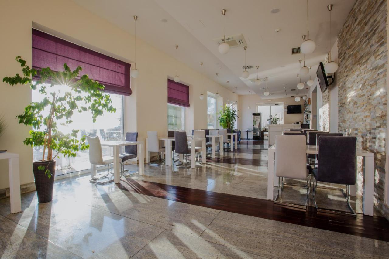 Hotel Pleter Міміце Екстер'єр фото